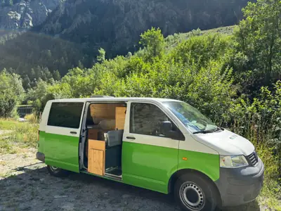 VW T5 1.9 TDI PD — Aménagement camping intégral, moteur fiable et économe — Außenansicht