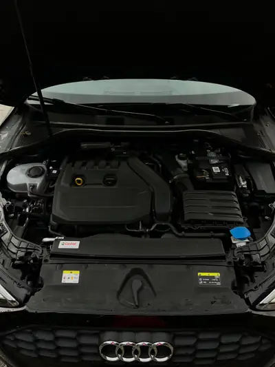 Audi A3 Sportback 35 TFSI — Berline compacte hybride légère, 68'000 km seulement — dashboard