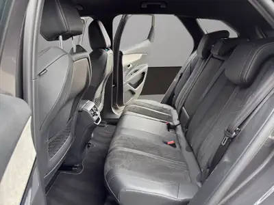 Peugeot 3008 1.2 PureTech GT Pack — SUV compact dynamique, 48 000 km seulement — Thumbnail 13