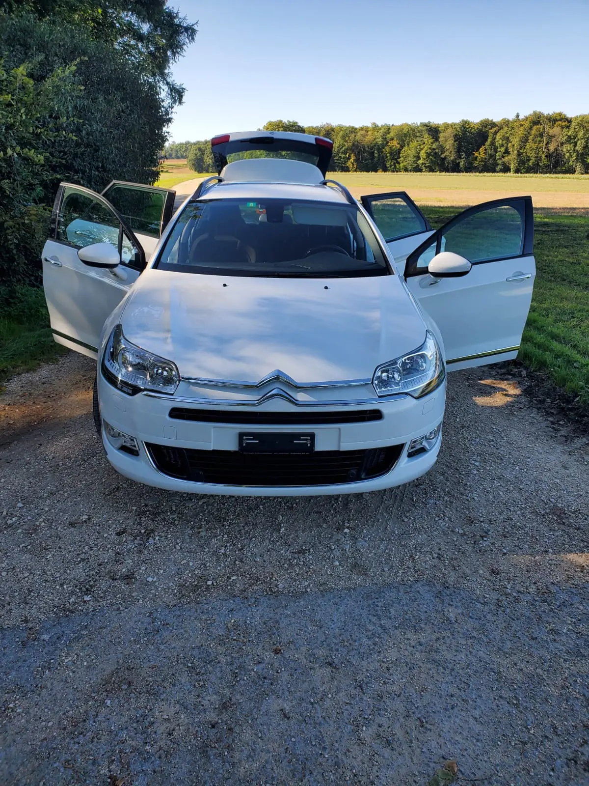 Citroën C5 Tourer 1.6 Turbo Rossignol — Monospace familial spacieux, révision complète effectuée — Außenansicht