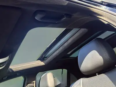 Mercedes-Benz E 63 AMG — Berline sport légendaire, 525 ch et expertise récente — Thumbnail 15