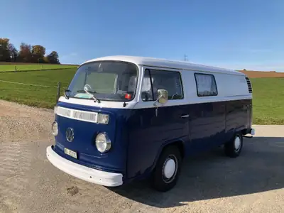 VW T2 1978 — Légendaire Wohnmobil, 60'000 km d'authenticité — vista esterna