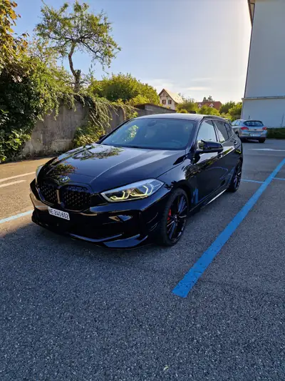 BMW M135i xDrive — Compacte sportive 320 ch, édition Dähler exclusive — vista esterna