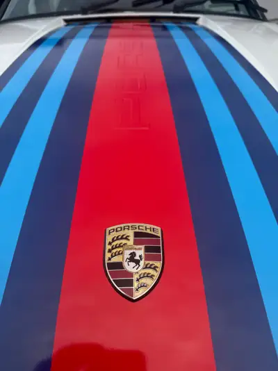 Porsche 911 dp Motorsport 1981 — Légendaire coupé sport, état impeccable, 20'103 km — côté