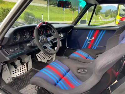Porsche 911 dp Motorsport 1981 — Légendaire coupé sport, état impeccable, 20'103 km — Miniature 10