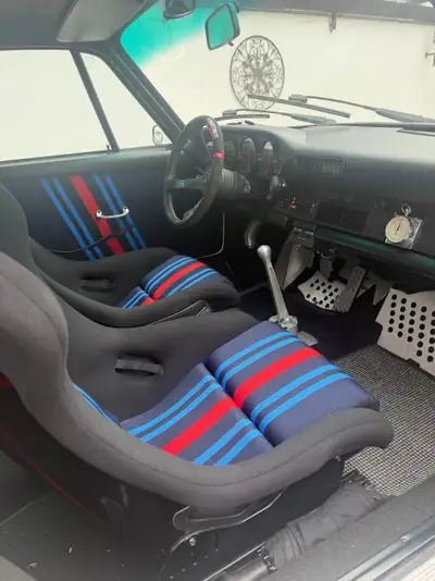 Porsche 911 dp Motorsport 1981 — Légendaire coupé sport, état impeccable, 20'103 km — Miniature 11