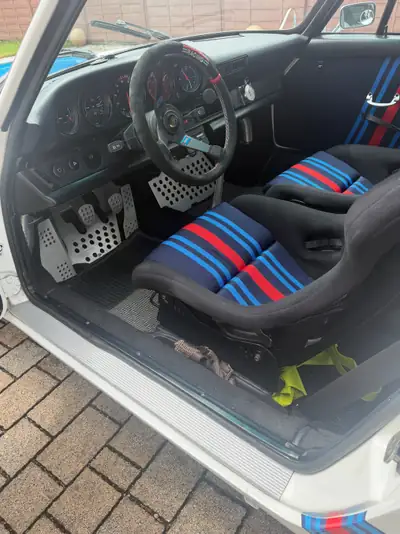 Porsche 911 dp Motorsport 1981 — Légendaire coupé sport, état impeccable, 20'103 km — Miniature 13