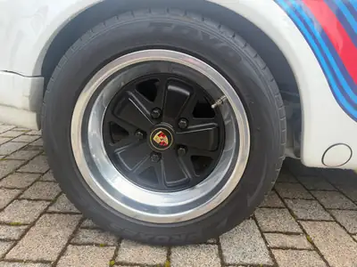 Porsche 911 dp Motorsport 1981 — Légendaire coupé sport, état impeccable, 20'103 km — Miniature 22