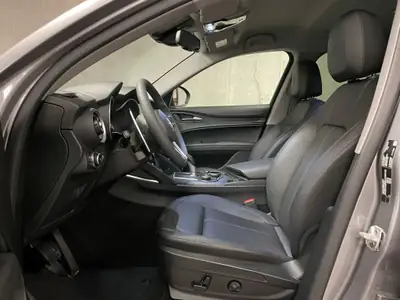 Alfa Romeo Stelvio 2.0 TI Q4 — SUV dynamique 4x4 automatique, 122'000 km — dettaglio
