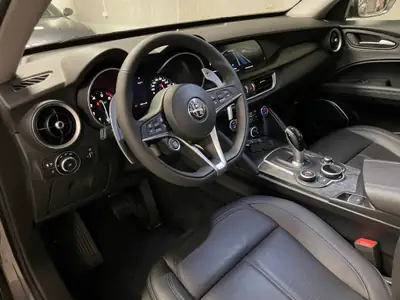 Alfa Romeo Stelvio 2.0 TI Q4 — SUV dynamique 4x4 automatique, 122'000 km — Miniatura 7