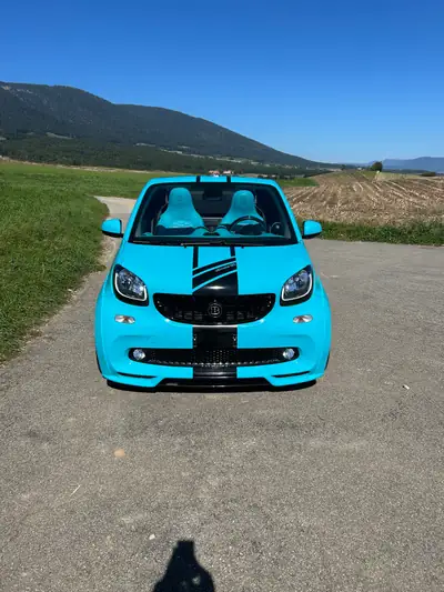 SMART Fortwo Brabus Ultimate 125 Édition limitée — Cabriolet turquoise, 1 of 125, 45'000 km — côté