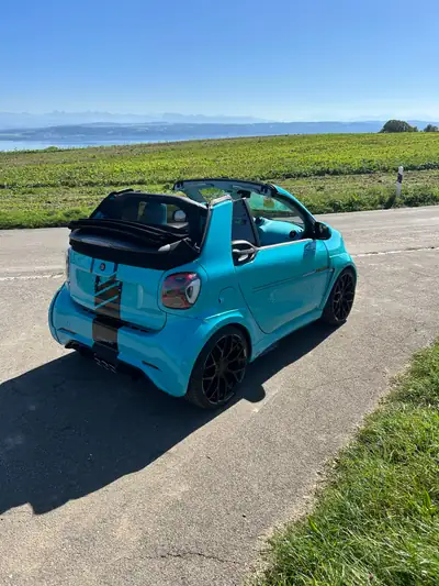 SMART Fortwo Brabus Ultimate 125 Édition limitée — Cabriolet turquoise, 1 of 125, 45'000 km — tableau de bord