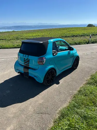 SMART Fortwo Brabus Ultimate 125 Édition limitée — Cabriolet turquoise, 1 of 125, 45'000 km — Miniature 10