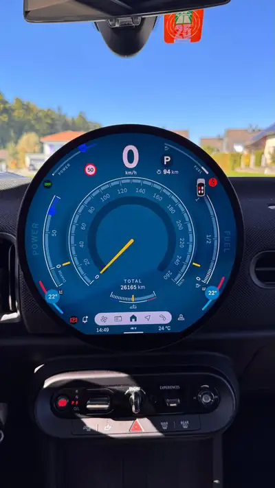 MINI Cooper S DKG 2024 — Citadine sportive 204 ch, juste révisée, très peu km — détail