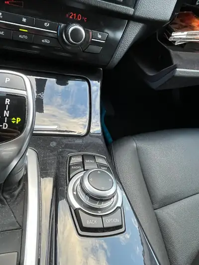 BMW 530 xDrive Steptronic — Break luxe diesel, 258 ch, sans sinistre — Miniature 18