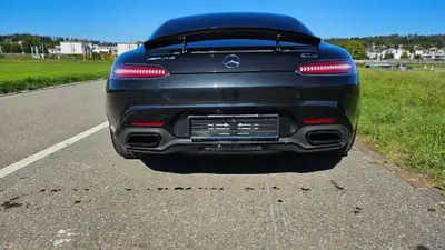 Mercedes-AMG GT S — Coupé sport 510 ch, Vollausstattung prestige avec freins céramique — Miniature 13