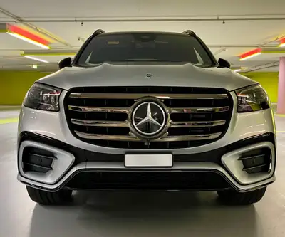 Mercedes-Benz GLS 350 d 4MATIC AMG Line — SUV 7 places, diesel hybride, 22 000 km — vista esterna
