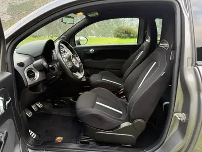 Fiat 500 Abarth 595 Turbo — Sportive compacte mythique, échappement Akrapovic — Miniatura 12