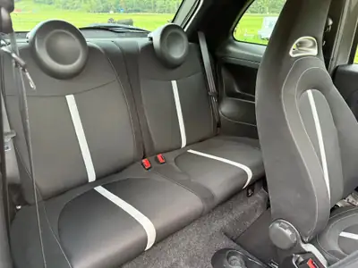 Fiat 500 Abarth 595 Turbo — Sportive compacte mythique, échappement Akrapovic — Miniatura 16