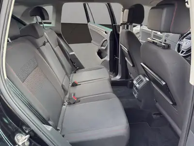 VW Tiguan 2.0 TSI Sound 4Motion — SUV polyvalent, 4x4 intégral et équipements premium — Thumbnail 18