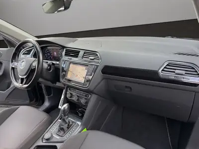 VW Tiguan 2.0 TSI Sound 4Motion — SUV polyvalent, 4x4 intégral et équipements premium — Thumbnail 21
