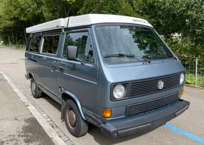 VW T3 Multivan 1988 — L'icône du camping-car, moteur diesel robuste — fianco