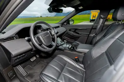 Land Rover Range Rover Evoque R-Dynamic D 150 — SUV compact diesel, première main, 40 500 km — dettaglio