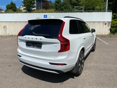 Volvo XC90 T8 eAWD R-Design — SUV 7 places hybride rechargeable, 60'000 km — interni