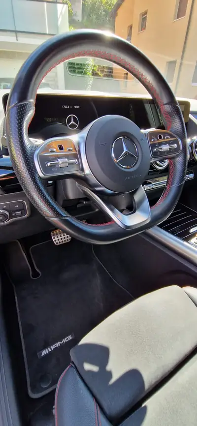 Mercedes-Benz GLA 250e AMG Line — SUV hybride rechargeable, 78 000 km, état impeccable — dettaglio