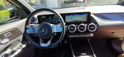 Mercedes-Benz GLA 250e AMG Line — SUV hybride rechargeable, 78 000 km, état impeccable — Miniatura 19