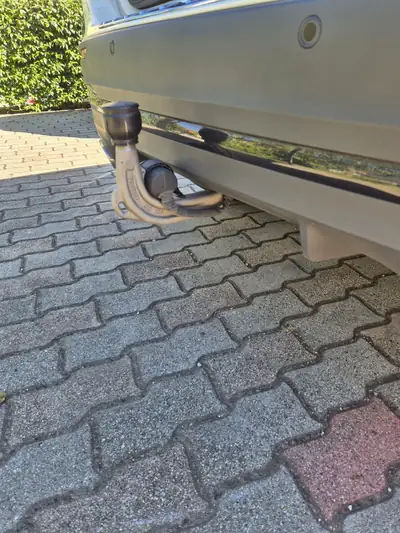 Mercedes-Benz GLA 250e AMG Line — SUV hybride rechargeable, 78 000 km, état impeccable — Miniatura 25