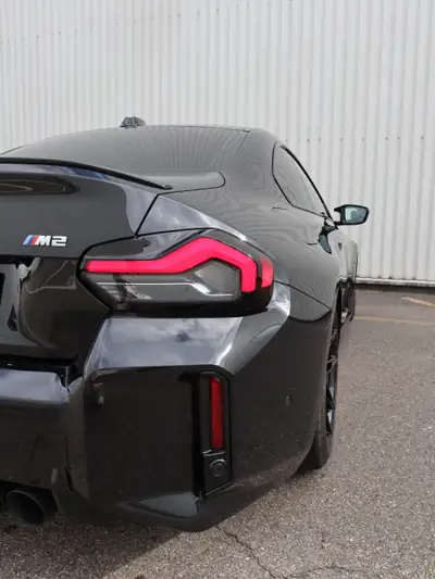 BMW M2 2023 — Coupé sportif 460 ch, très peu kilométré, freinage sportif premium — Miniature 12