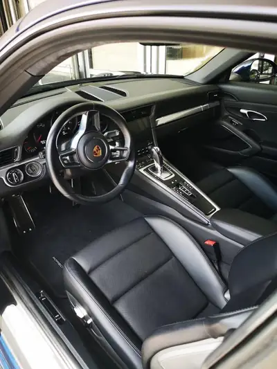 Porsche 911 Carrera PDK — Le coupé sportif référence, 79 800 km seulement — fianco