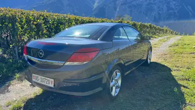 Opel Astra TT 1.6i Turbo Cosmo — Cabriolet sportif 180 ch, entretien exemplaire — Miniatur 9