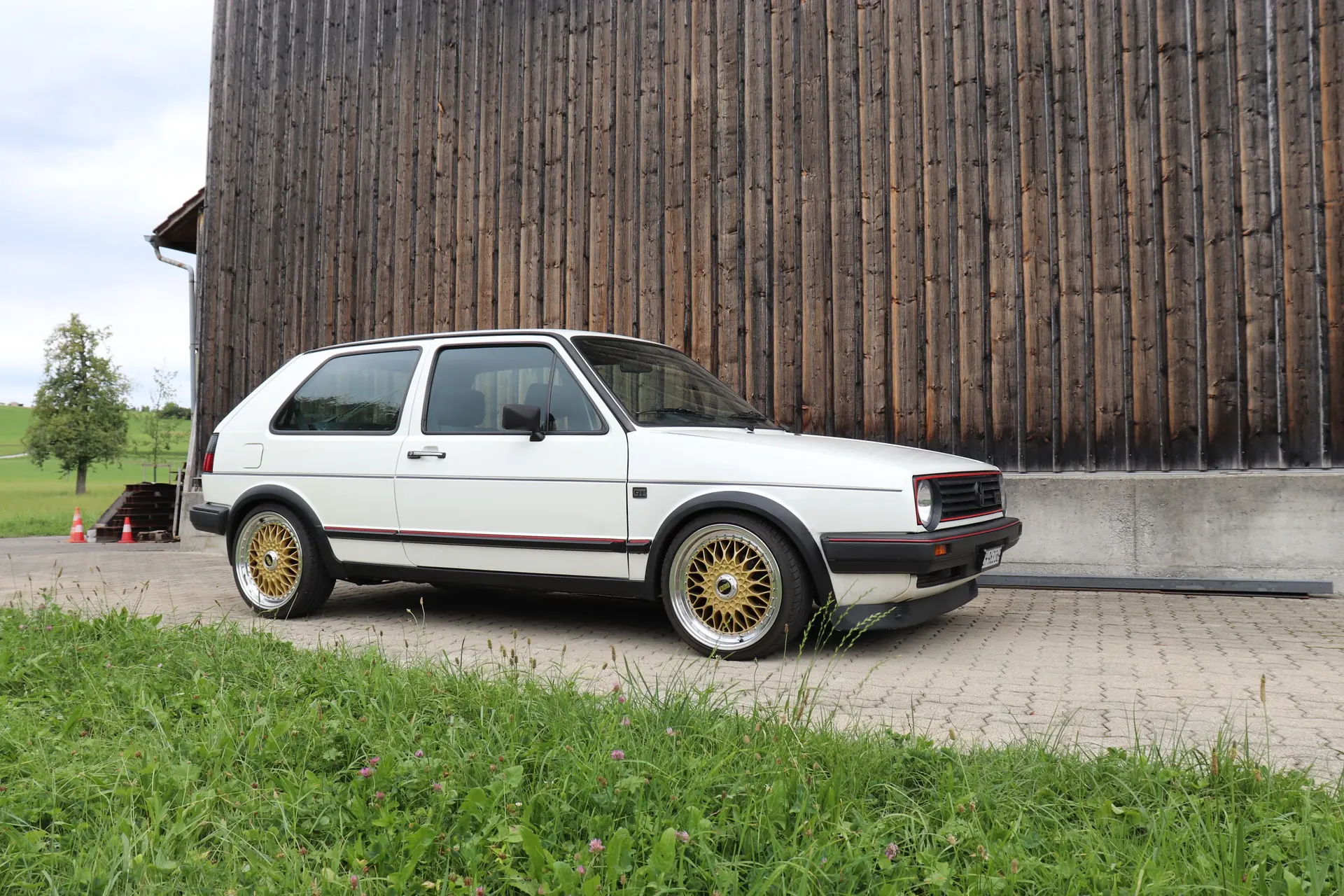 VW Golf 1800 GTI 1987 — Légende sportive des années 80, moteur 112 ch — Außenansicht