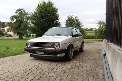 VW Golf 1800 GTI 1987 — Légende sportive des années 80, moteur 112 ch — Miniatur 7