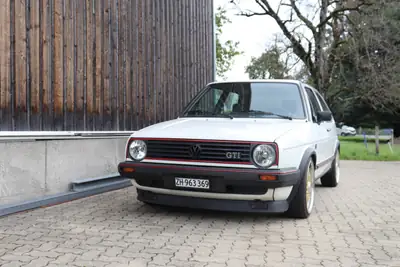 VW Golf 1800 GTI 1987 — Légende sportive des années 80, moteur 112 ch — Miniatur 15