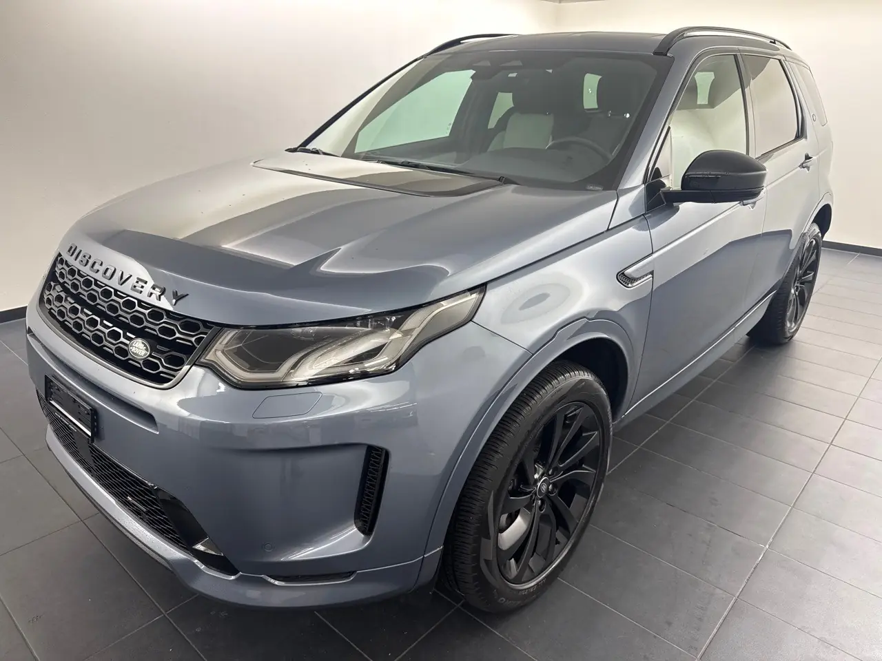 Land Rover Discovery Sport R-Dynamic D200 — SUV 7 places diesel, 1ère main, garantie constructeur