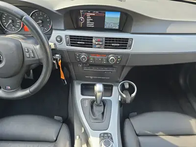 BMW 325i Touring Steptronic — Break sportif, 53'000 km, état impeccable — Miniatur 12
