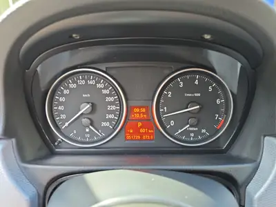 BMW 325i Touring Steptronic — Break sportif, 53'000 km, état impeccable — Miniatur 13