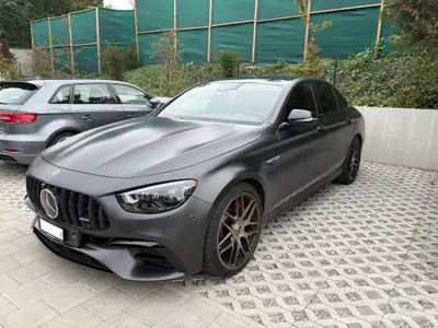 Mercedes-Benz E 63 AMG Final Edition — Berline de prestige 612 ch, seulement 14'000 km — vue extérieure