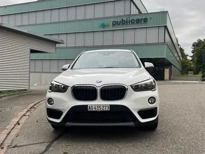 BMW X1 xDrive 18d Steptronic — SUV compact diesel, entretien BMW inclus, 94 000 km — tableau de bord