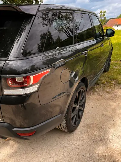 Land Rover Range Rover Sport 5.0 V8 SC — 510 ch, prestige et performance — intérieur