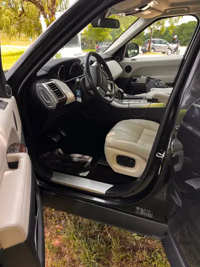 Land Rover Range Rover Sport 5.0 V8 SC — 510 ch, prestige et performance — tableau de bord