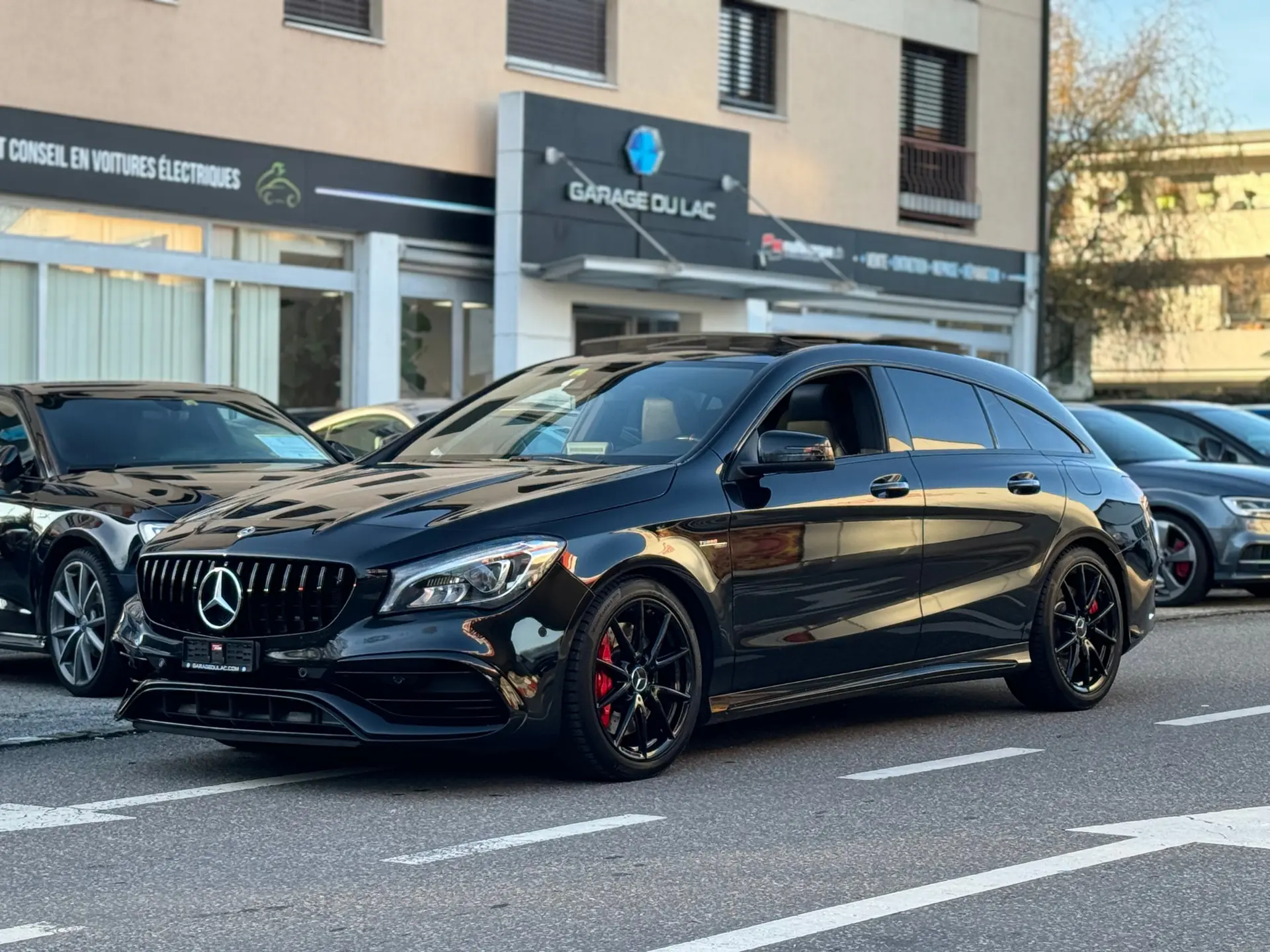 Mercedes-Benz CLA 45 AMG Shooting Brake — Performance 381 ch, 4Matic, 82900 km