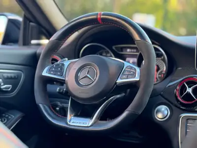 Mercedes-Benz CLA 45 AMG Shooting Brake — Performance 381 ch, 4Matic, 82900 km — Miniatur 17