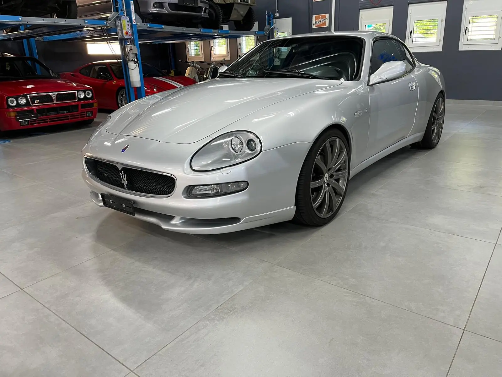 Maserati Coupé GT 2003 — Sportive italienne 390 ch, boîte semi-automatique
