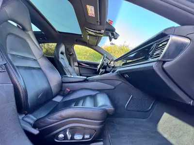 Porsche Panamera 4 Executive PDK — Berline sportive hybride, 84 000 km seulement — Miniatur 9