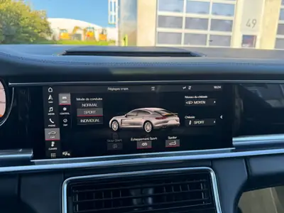 Porsche Panamera 4 Executive PDK — Berline sportive hybride, 84 000 km seulement — Miniatur 16
