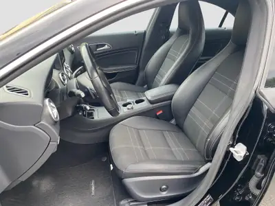 Mercedes-Benz CLA 250 4Matic — Berline Premium Affûtée, 112'000 km, Garantie 12 Mois — Miniature 9